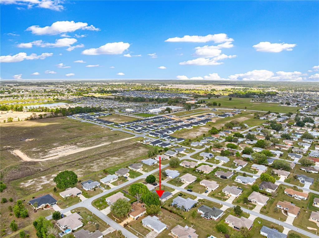 9840 Southwest 63rd Court Ocala, FL 34476 - Photo 49 of 49 a view of city and ocean