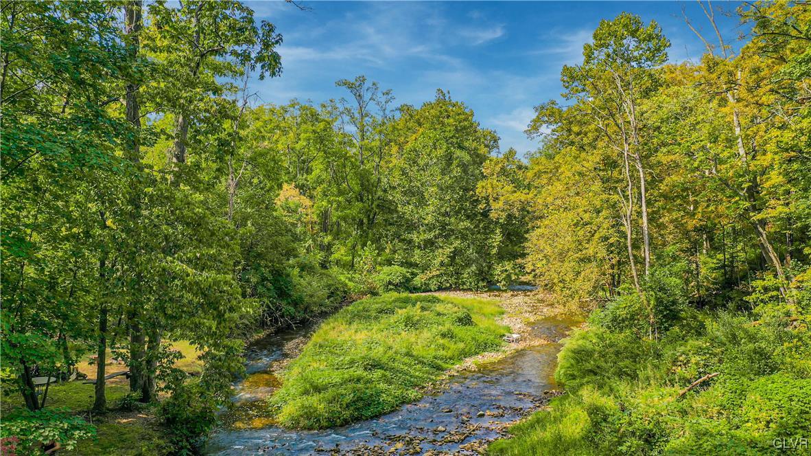 281 Old Furnace Road Riegelsville, PA 18077 - Photo 25 of 29