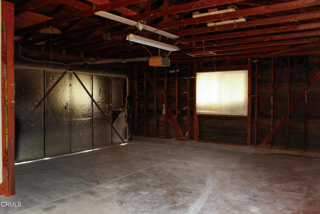 1430 Huntswood Way Oxnard, CA 93030 - Photo 10 of 14 a view of empty room