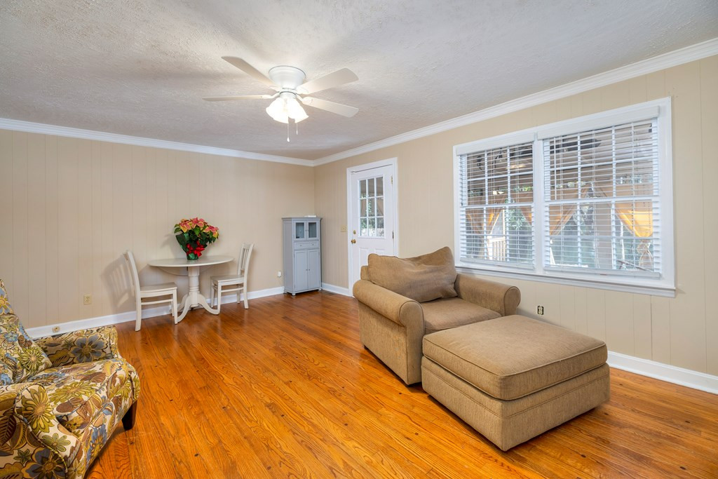 212 Nash Street Sumter, SC 29150 - Photo 13 of 32
