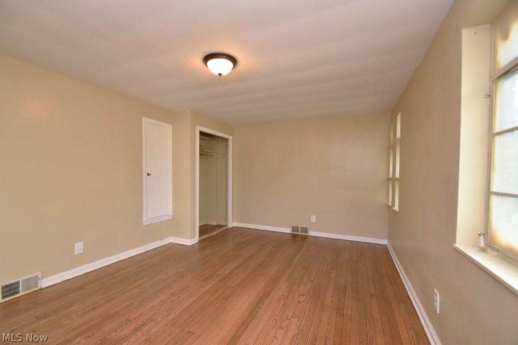 18813 Libby Road Maple Heights, OH 44137 - Photo 17 of 28 Gallery Image 17