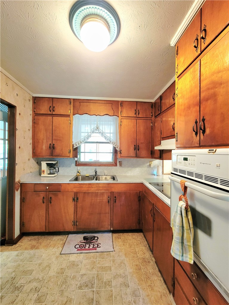 109 Hebard Street Waycross, GA 31501 - Photo 12 of 34