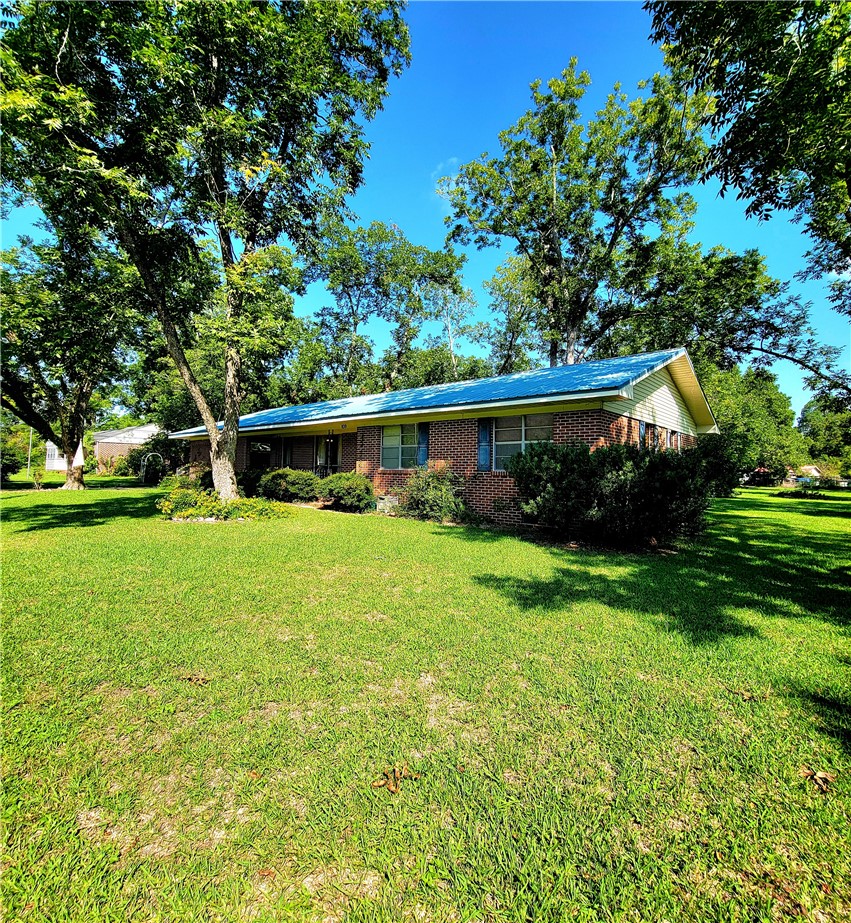 109 Hebard Street Waycross, GA 31501 - Photo 2 of 34