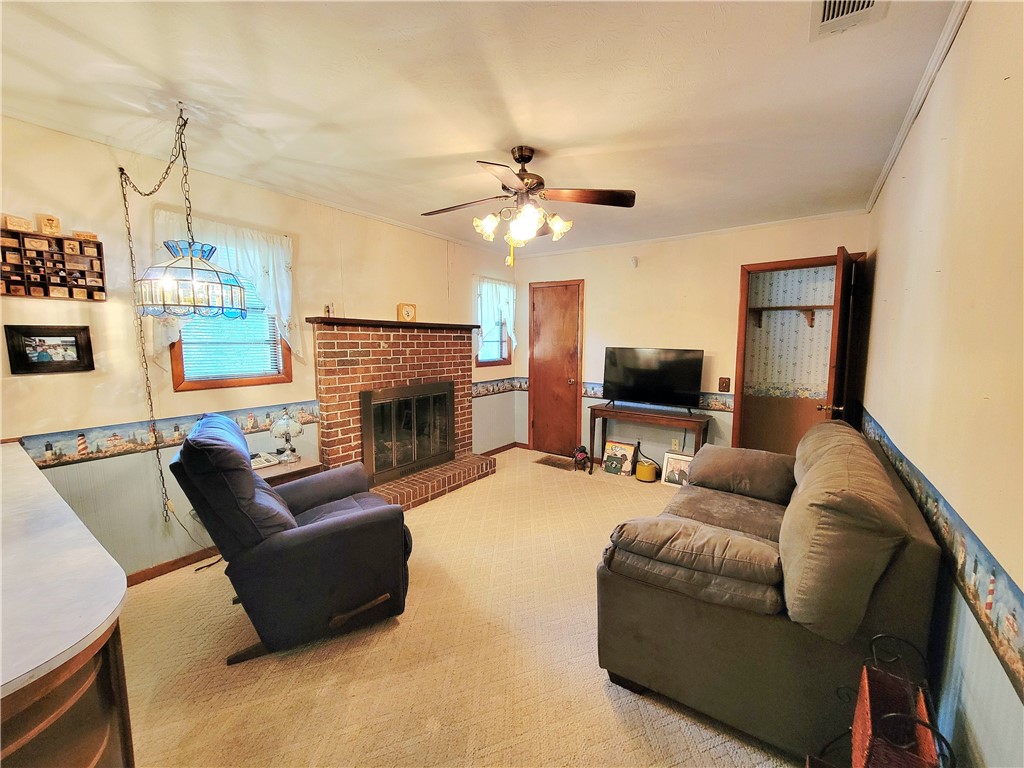 109 Hebard Street Waycross, GA 31501 - Photo 9 of 34