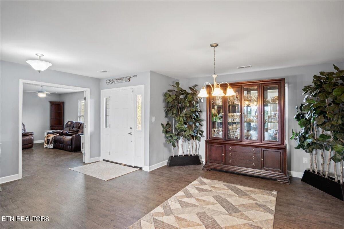 2095 Chestnut Hill Road Dandridge, TN 37725 - Photo 10 of 54 Gallery Image 10