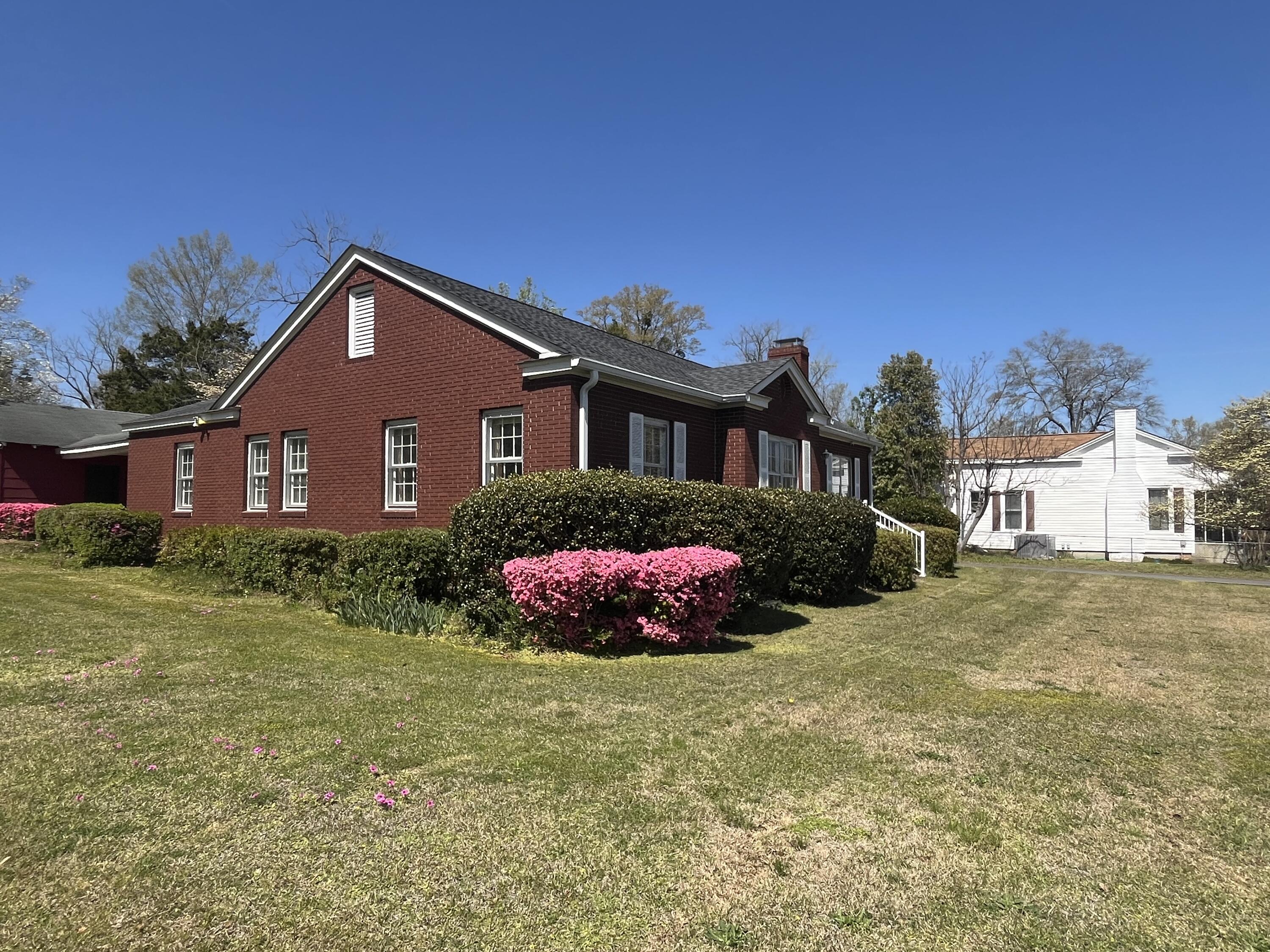 4531 Rosemary Street Williston, SC 29853 - Photo 2 of 56 4531 Rosemary New Photo 3