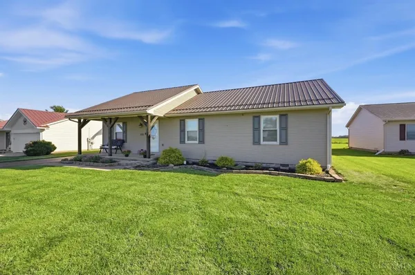 $289,900 | 332 Dakin Chapel Road, Sabina, OH 45169
