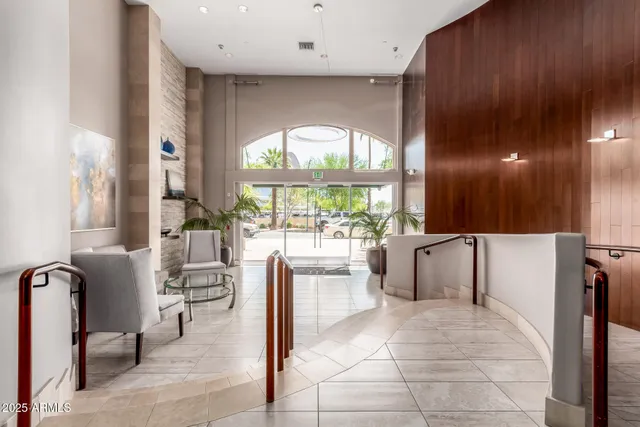 $460,000 | 16 West Encanto Boulevard, Unit 312, Phoenix, AZ 85003