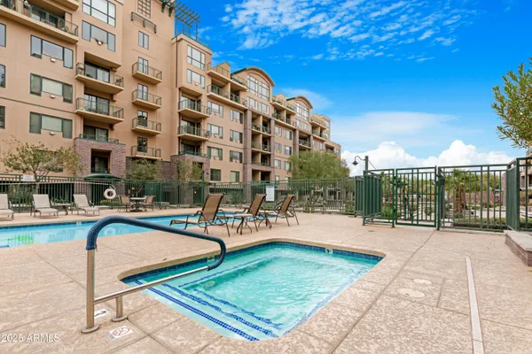 $439,000 | 16 West Encanto Boulevard, Unit 312, Phoenix, AZ 85003