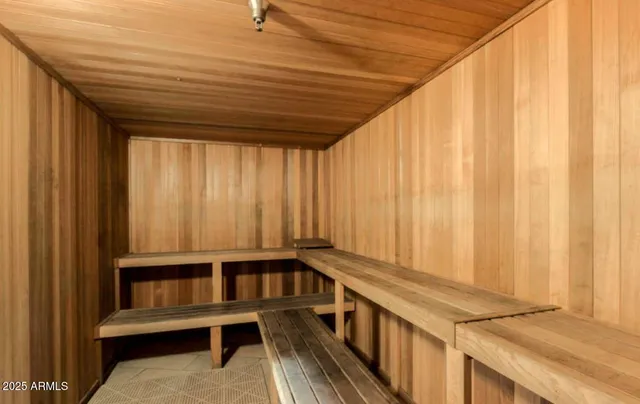 $460,000 | 16 West Encanto Boulevard, Unit 312, Phoenix, AZ 85003