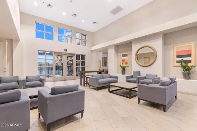 $460,000 | 16 West Encanto Boulevard, Unit 312, Phoenix, AZ 85003