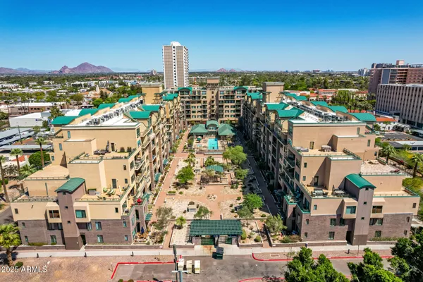 $439,000 | 16 West Encanto Boulevard, Unit 312, Phoenix, AZ 85003