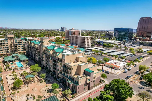 $439,000 | 16 West Encanto Boulevard, Unit 312, Phoenix, AZ 85003