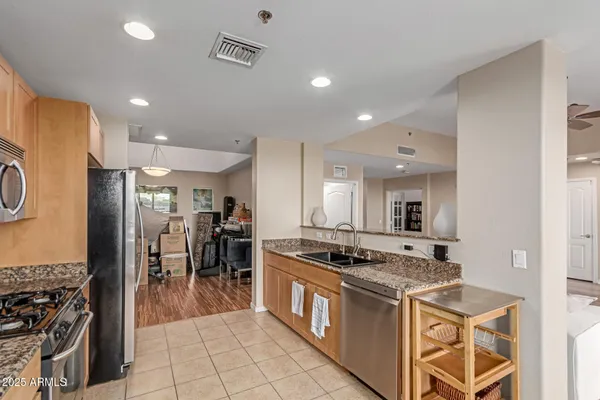 $439,000 | 16 West Encanto Boulevard, Unit 312, Phoenix, AZ 85003