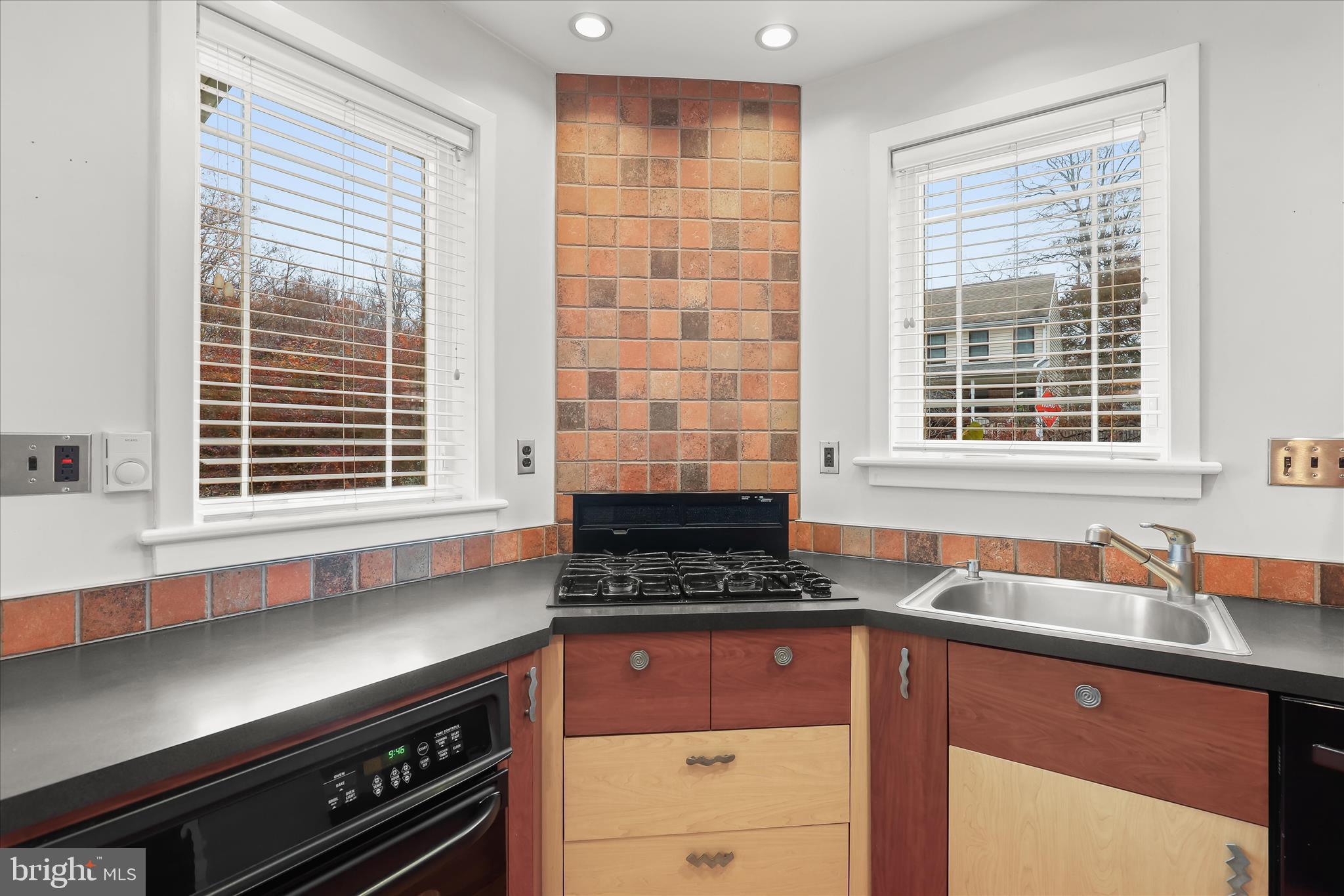 1300 Rice Avenue Catonsville, MD 21228 - Photo 12 of 38 Kitchen