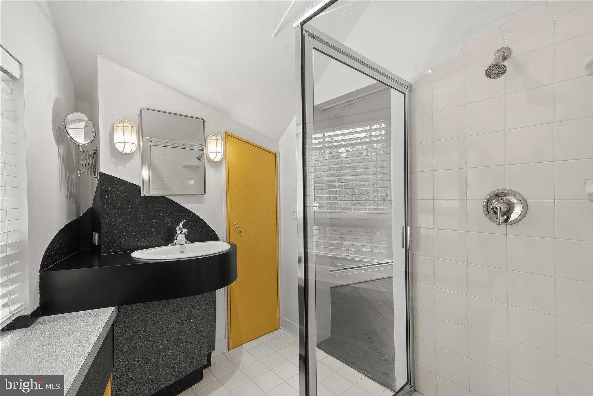 1300 Rice Avenue Catonsville, MD 21228 - Photo 26 of 38 Primary Bathroom