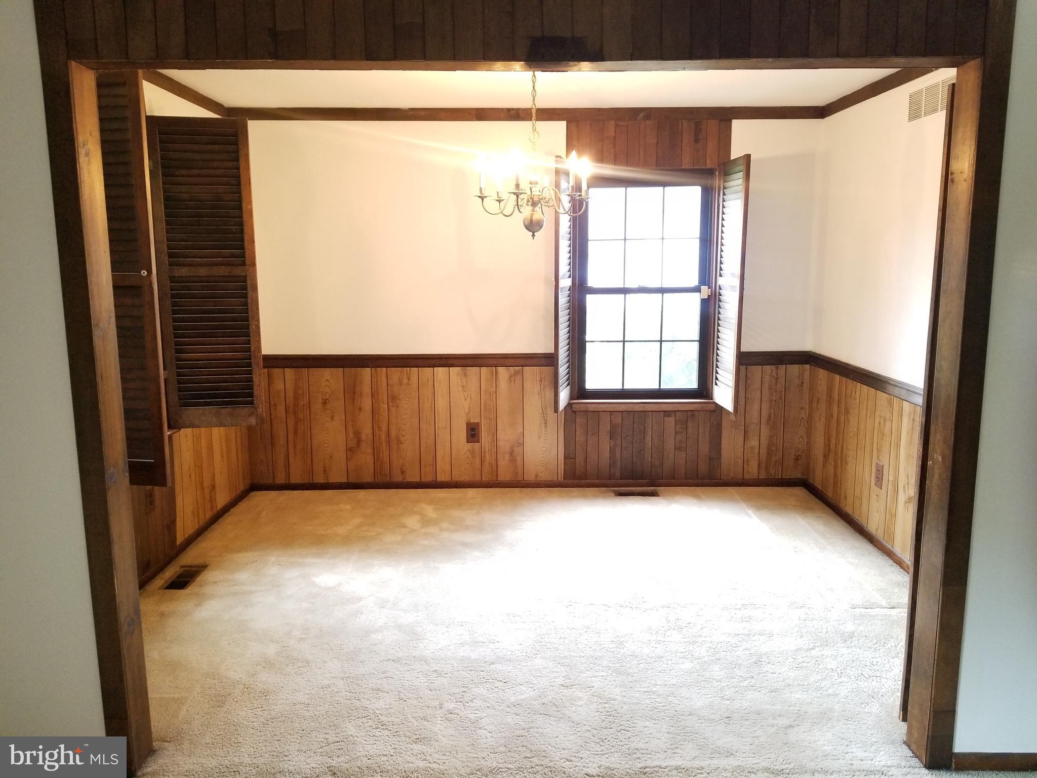 411 Apple Road Beverly, NJ 08010 - Photo 16 of 46