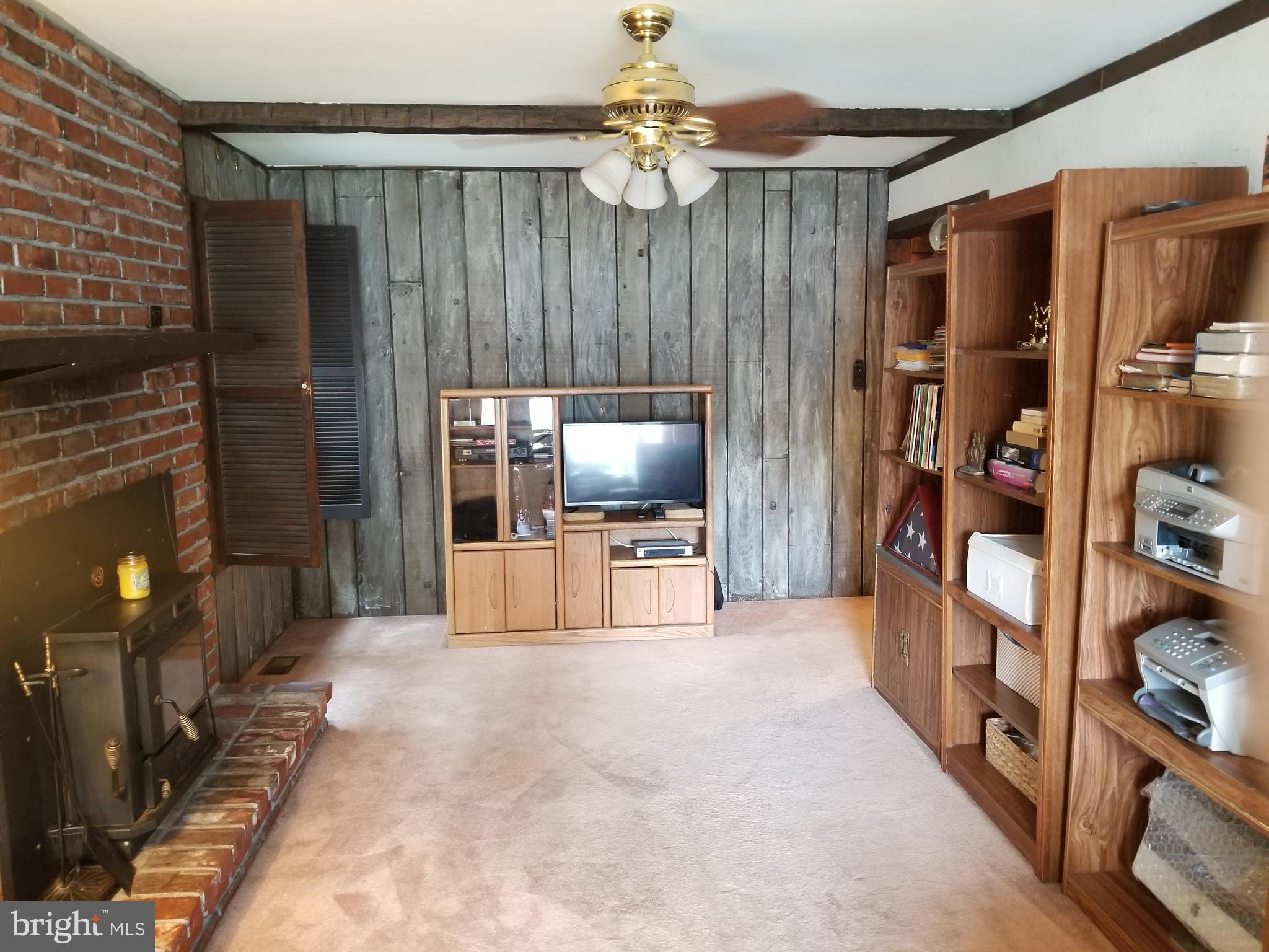 411 Apple Road Beverly, NJ 08010 - Photo 23 of 46