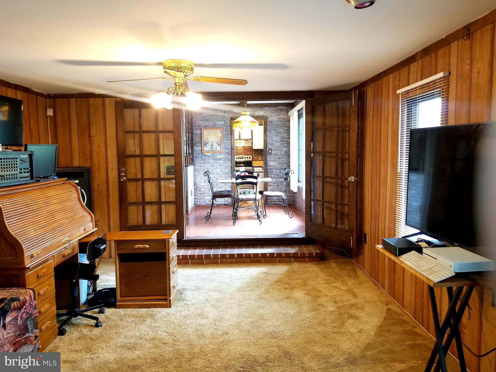 411 Apple Road Beverly, NJ 08010 - Photo 27 of 46
