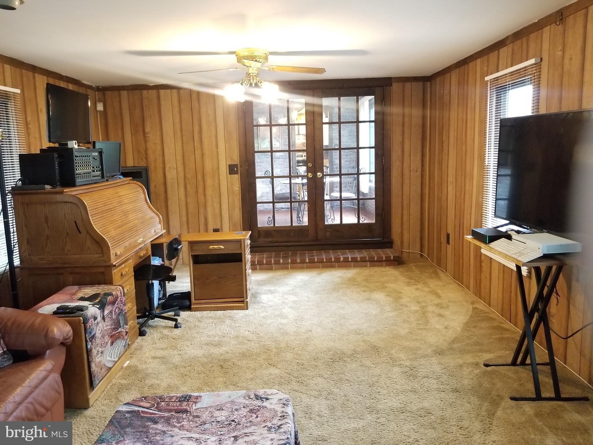 411 Apple Road Beverly, NJ 08010 - Photo 28 of 46