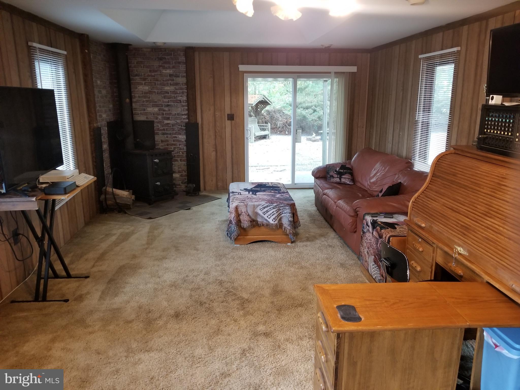 411 Apple Road Beverly, NJ 08010 - Photo 29 of 46