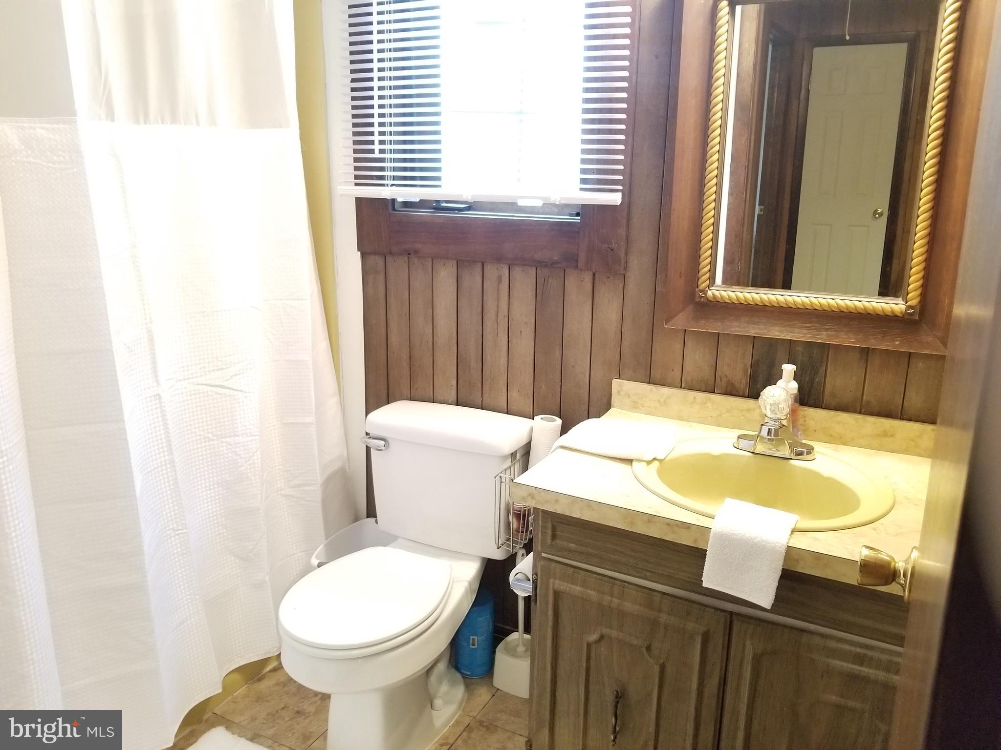 411 Apple Road Beverly, NJ 08010 - Photo 34 of 46
