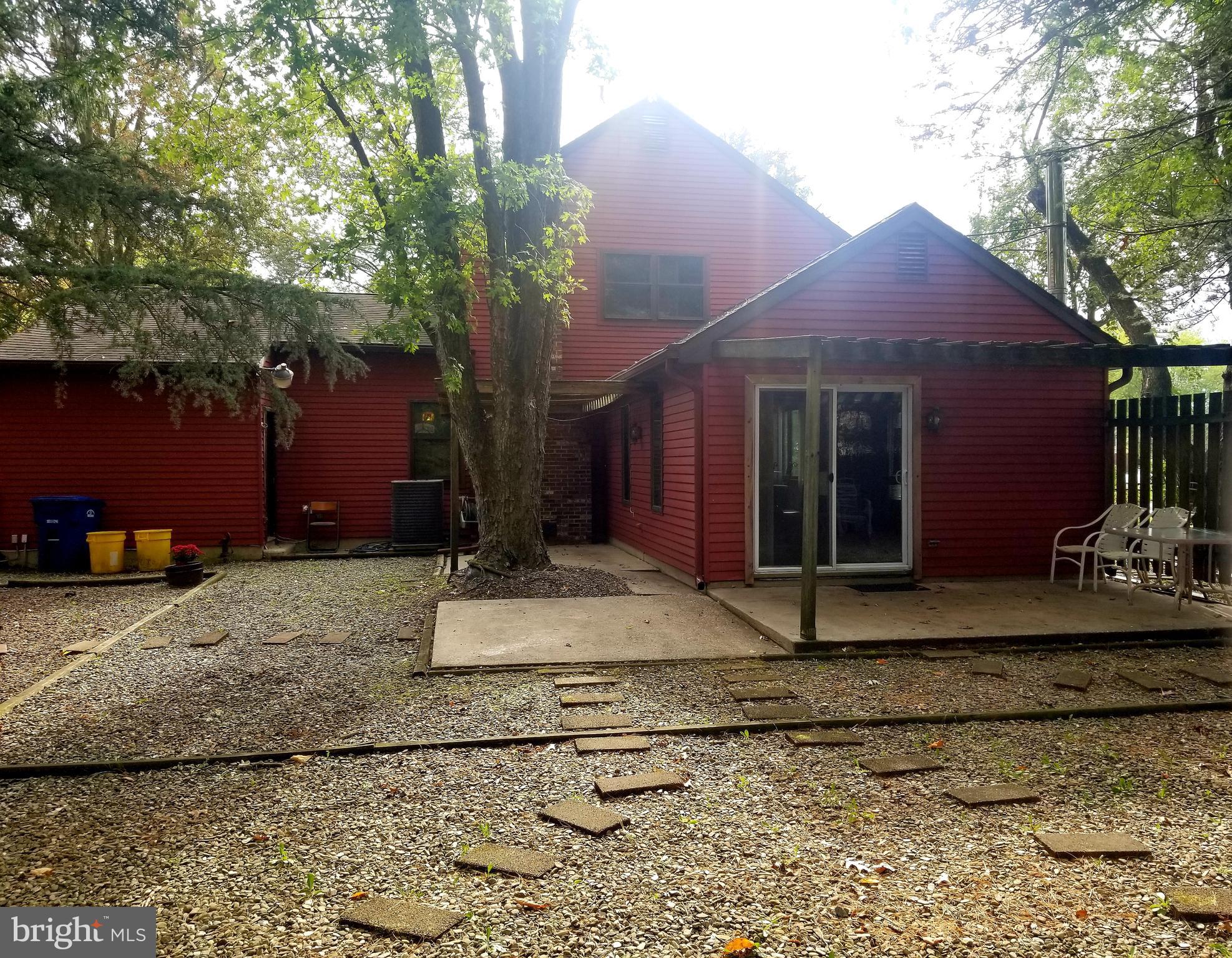 411 Apple Road Beverly, NJ 08010 - Photo 37 of 46