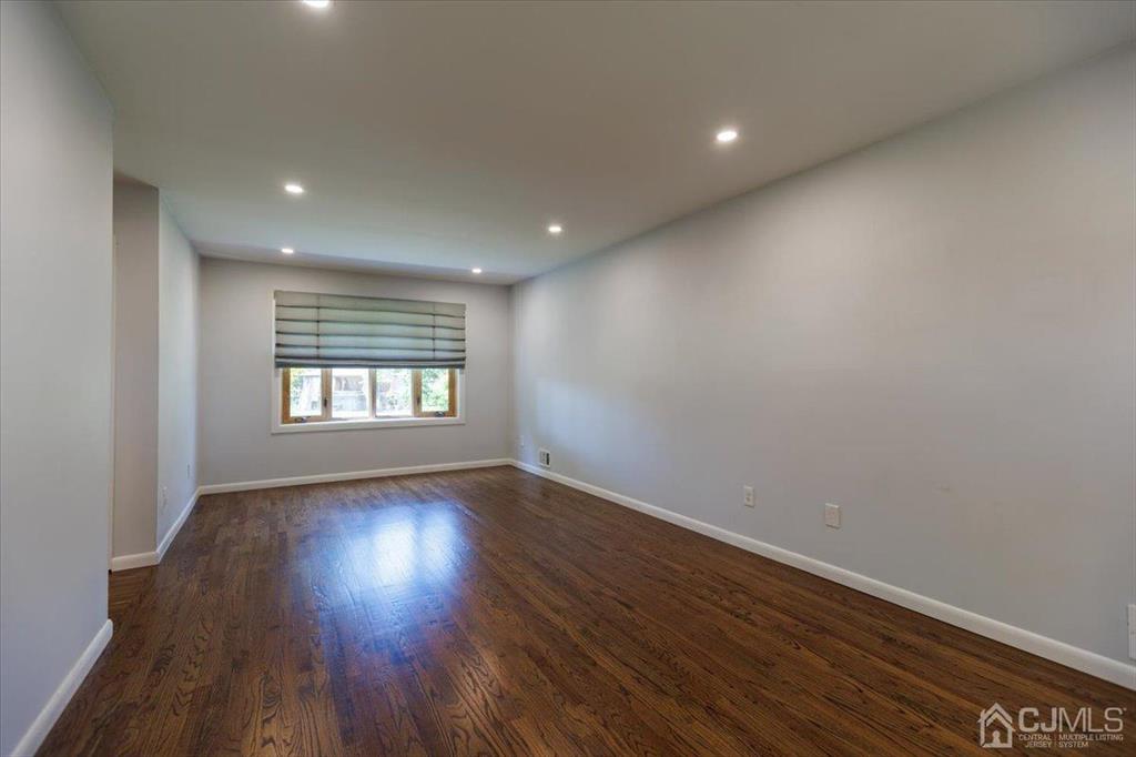 36 Gramercy Road Old Bridge, NJ 08857 - Photo 12 of 41 Gallery Image 12