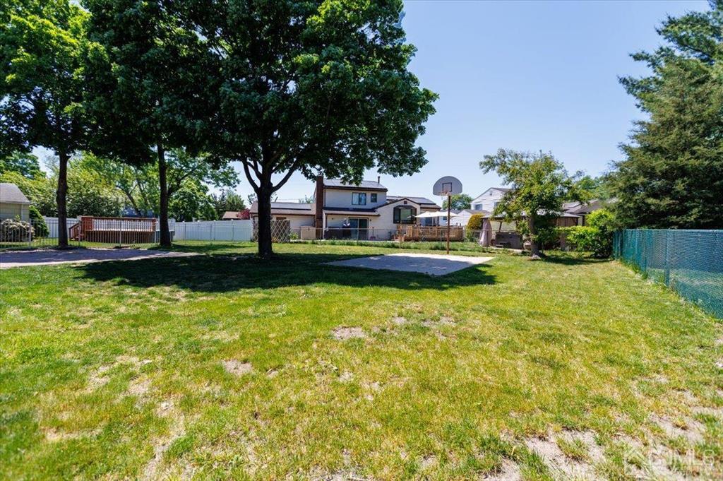 36 Gramercy Road Old Bridge, NJ 08857 - Photo 5 of 41 Gallery Image 5