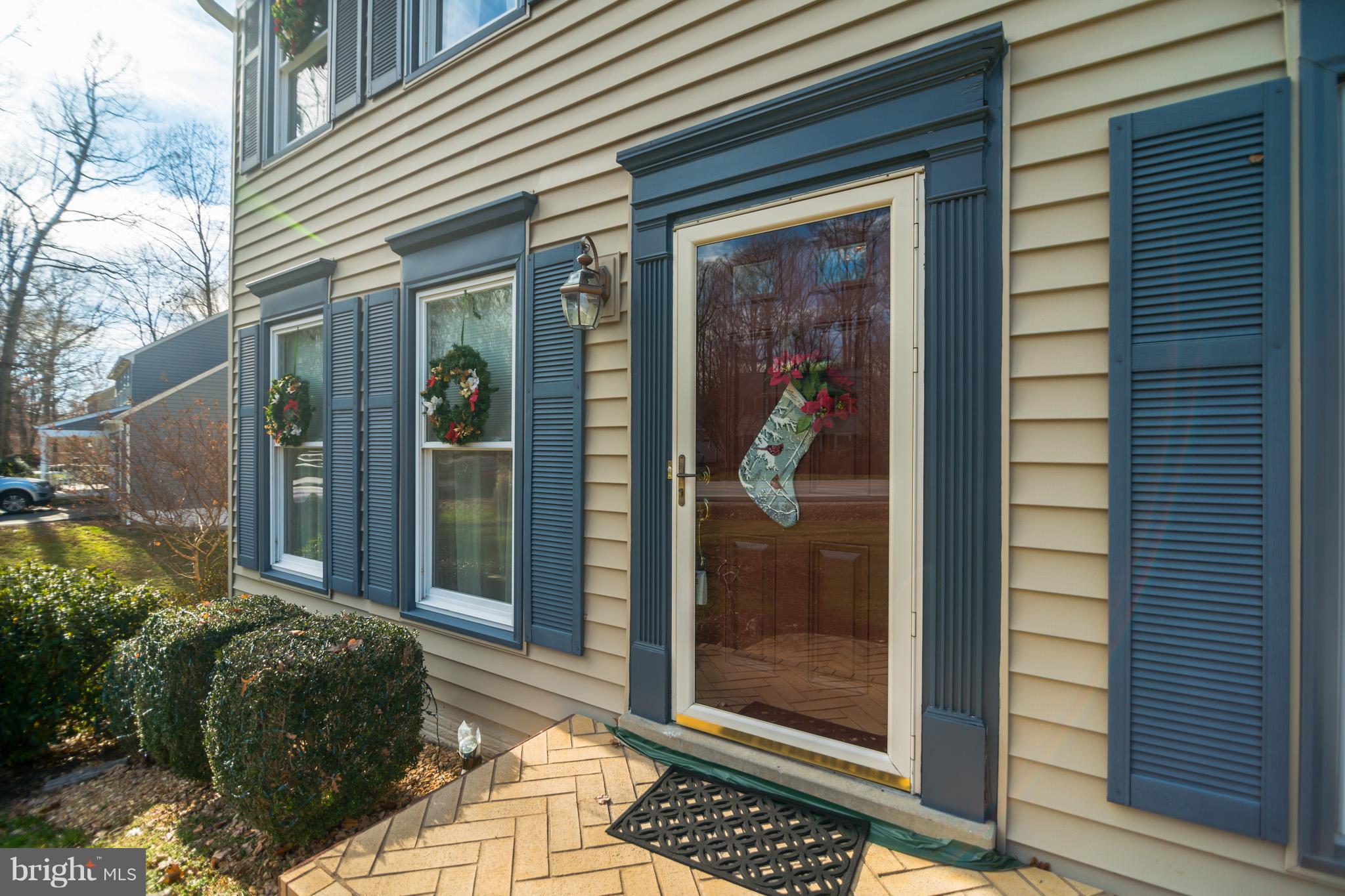 13016 Smoketown Road Woodbridge, VA 22192 - Photo 3 of 30 a view of a door and a window