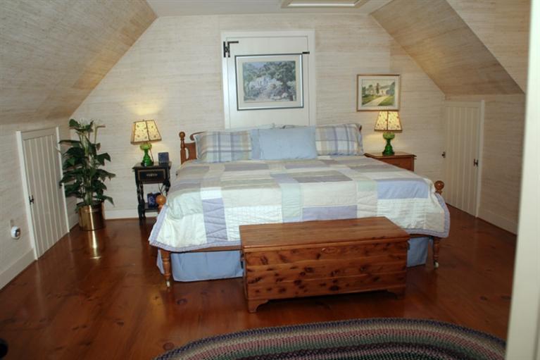 148 Point Hill Road West Barnstable, MA 02668 - Photo 23 of 35 a living room with furniture and wooden floor