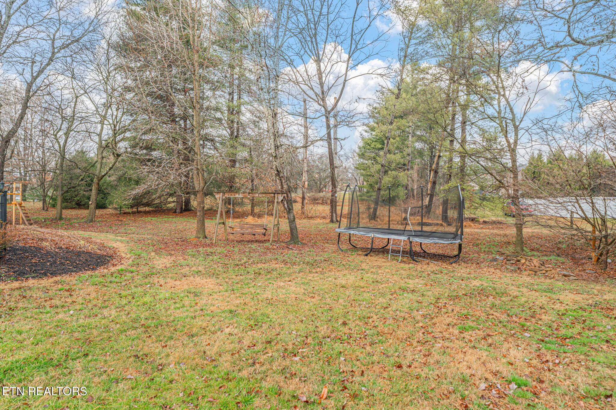 5817 Penshurst Court Powell, TN 37849 - Photo 47 of 49 47-web-or-mls-5817 Penshurst Court-48