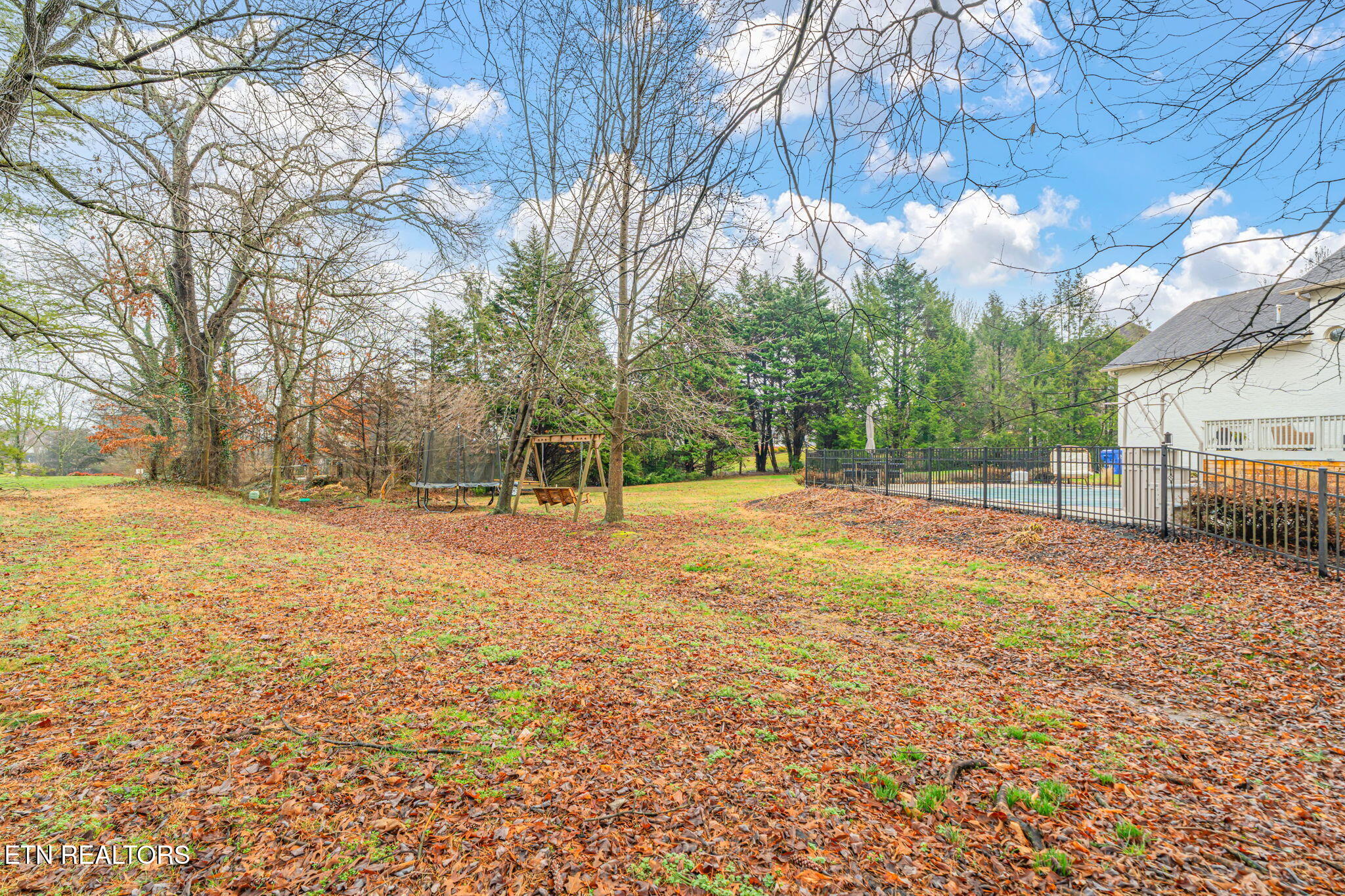 5817 Penshurst Court Powell, TN 37849 - Photo 49 of 49 49-web-or-mls-5817 Penshurst Court