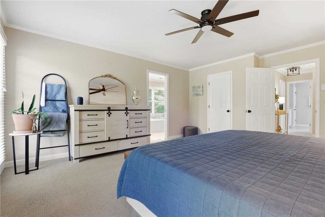 103 5 Knoll Court Anderson, SC 29621 - Photo 14 of 33 Plush carpeting creates a serene atmosphere, perfect for relaxation and comfort.