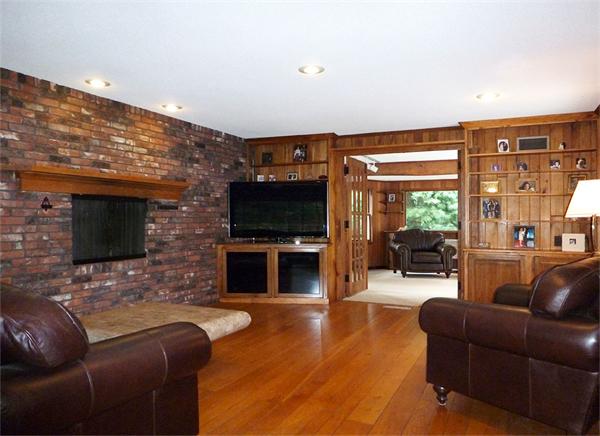 24 Salem Road Longmeadow, MA 01106 - Photo 9 of 30 Gallery Image 9