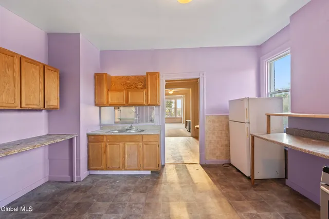 $375,000 | 3076 6th Avenue, Troy, NY 12180