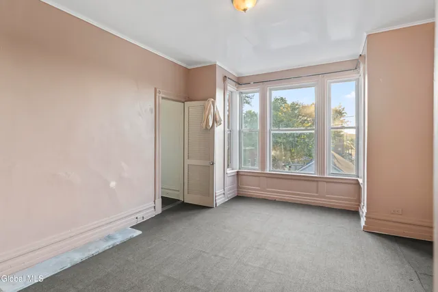 $375,000 | 3076 6th Avenue, Troy, NY 12180