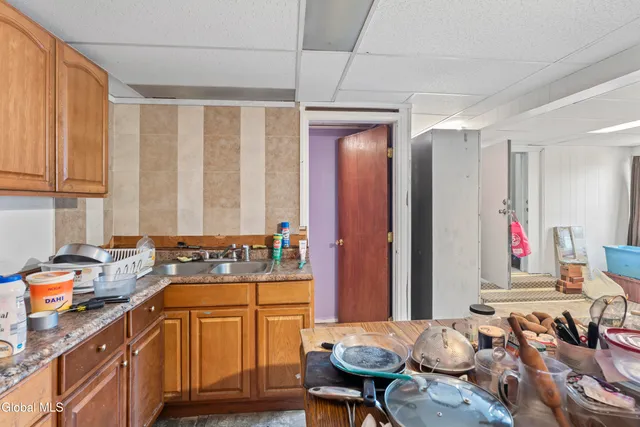 $375,000 | 3076 6th Avenue, Troy, NY 12180