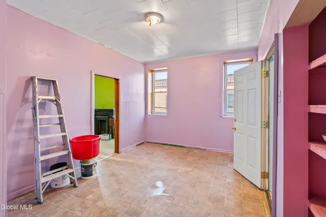 $375,000 | 3076 6th Avenue, Troy, NY 12180