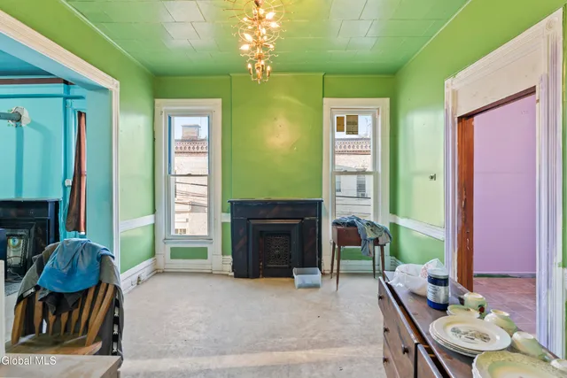 $375,000 | 3076 6th Avenue, Troy, NY 12180