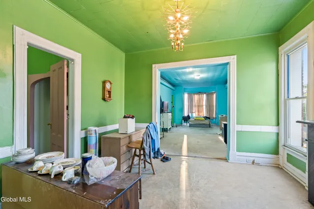 $375,000 | 3076 6th Avenue, Troy, NY 12180