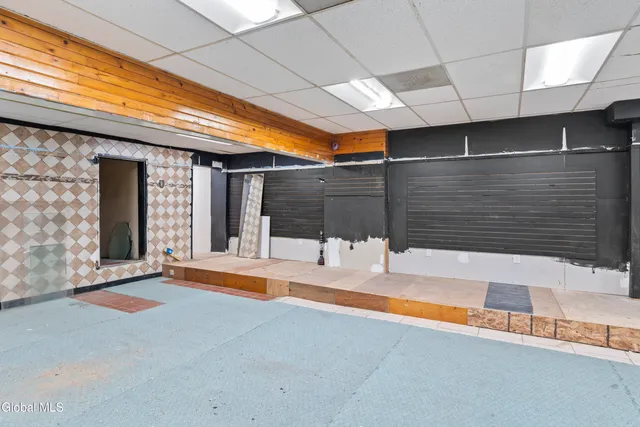 $375,000 | 3076 6th Avenue, Troy, NY 12180