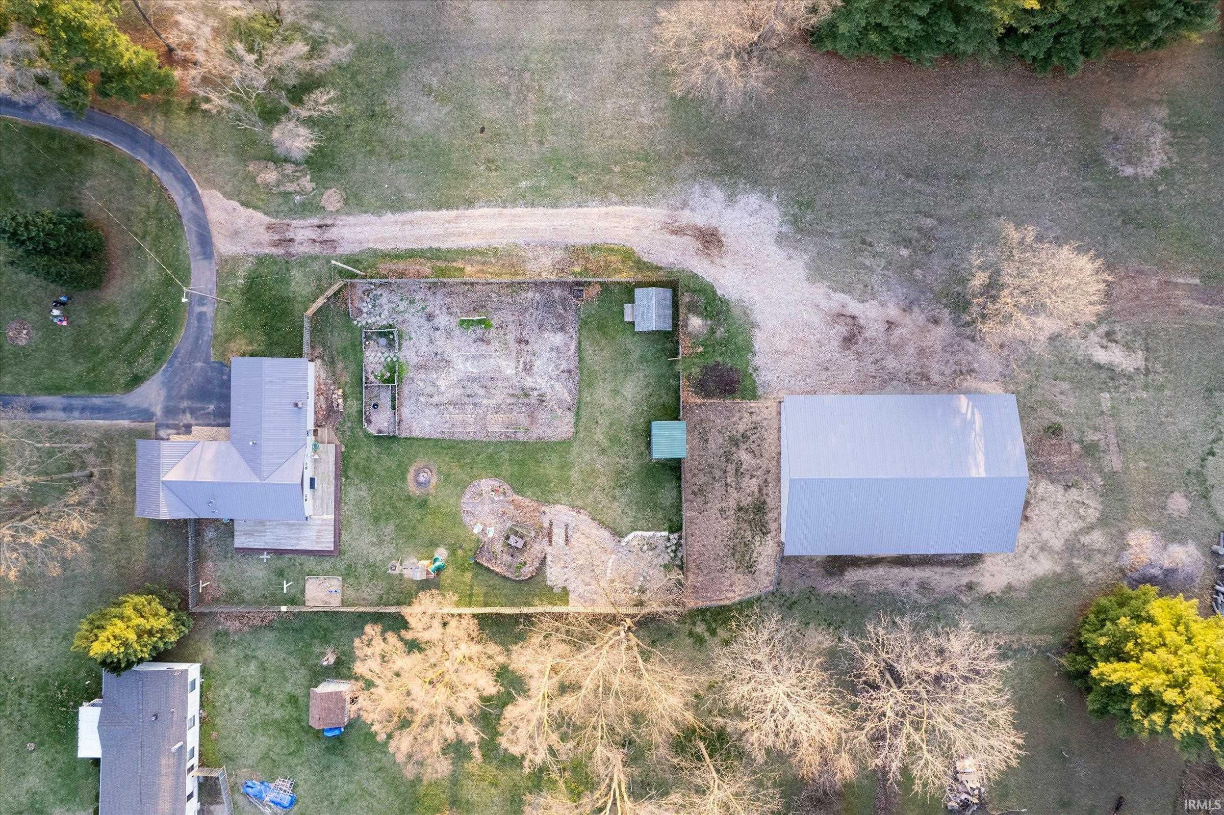 10313 Brummitt Road Granger, IN 46530 - Photo 32 of 35 Gallery Image 32