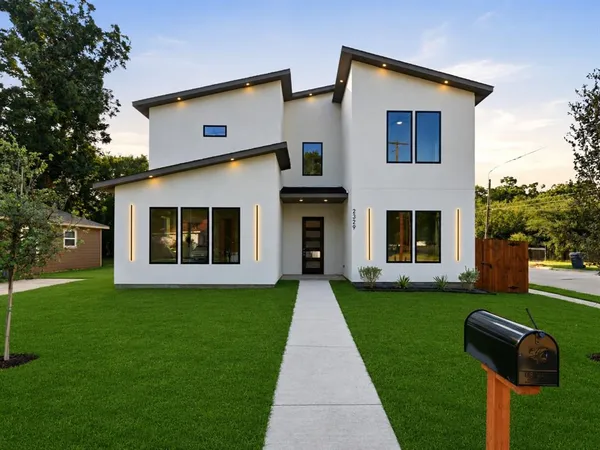 $475,000 | 2329 Stoneman Street, Dallas, TX 75215