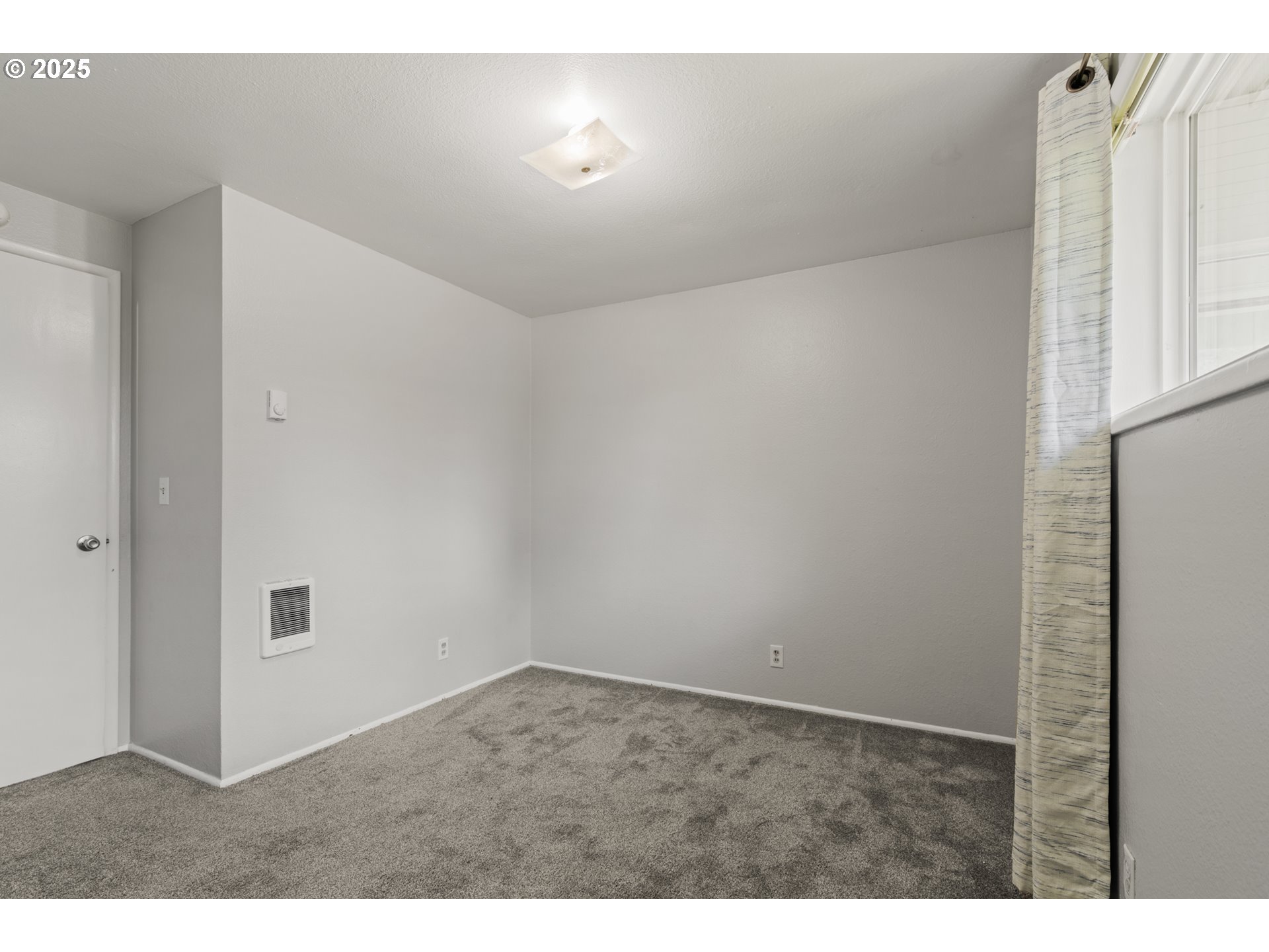 1855 Alderwood Street Eugene, OR 97404 - Photo 17 of 31 a view of an empty room