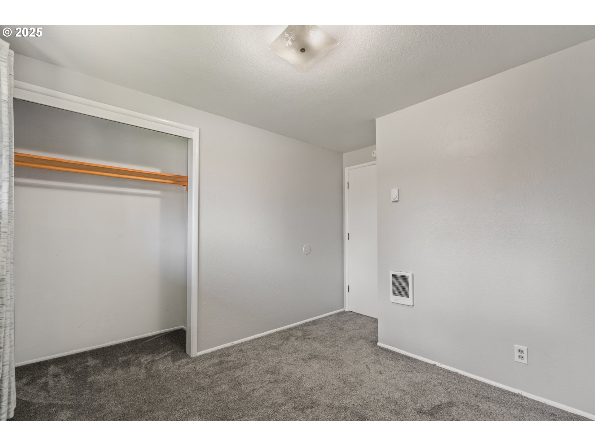 1855 Alderwood Street Eugene, OR 97404 - Photo 18 of 31 a view of an empty room