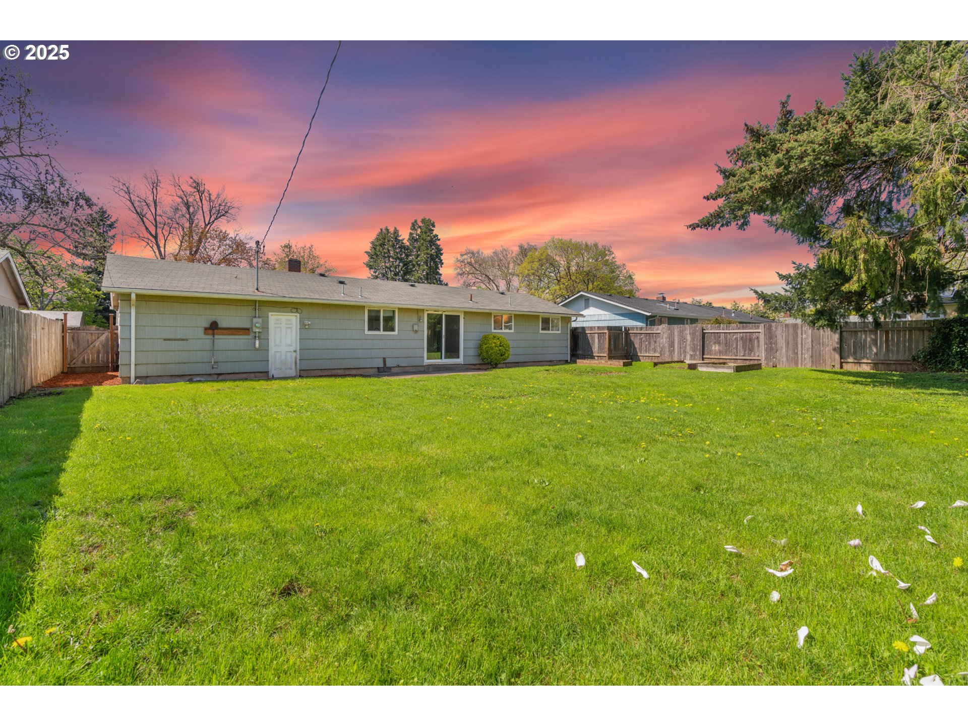 1855 Alderwood Street Eugene, OR 97404 - Photo 28 of 31 a view of a house with a yard