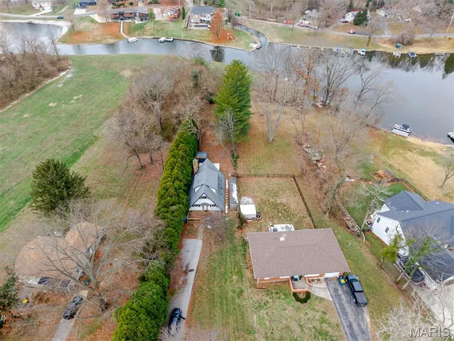 $295,000 | 741 East Lake Drive, Edwardsville, IL 62025