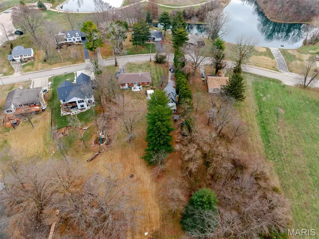 $295,000 | 741 East Lake Drive, Edwardsville, IL 62025