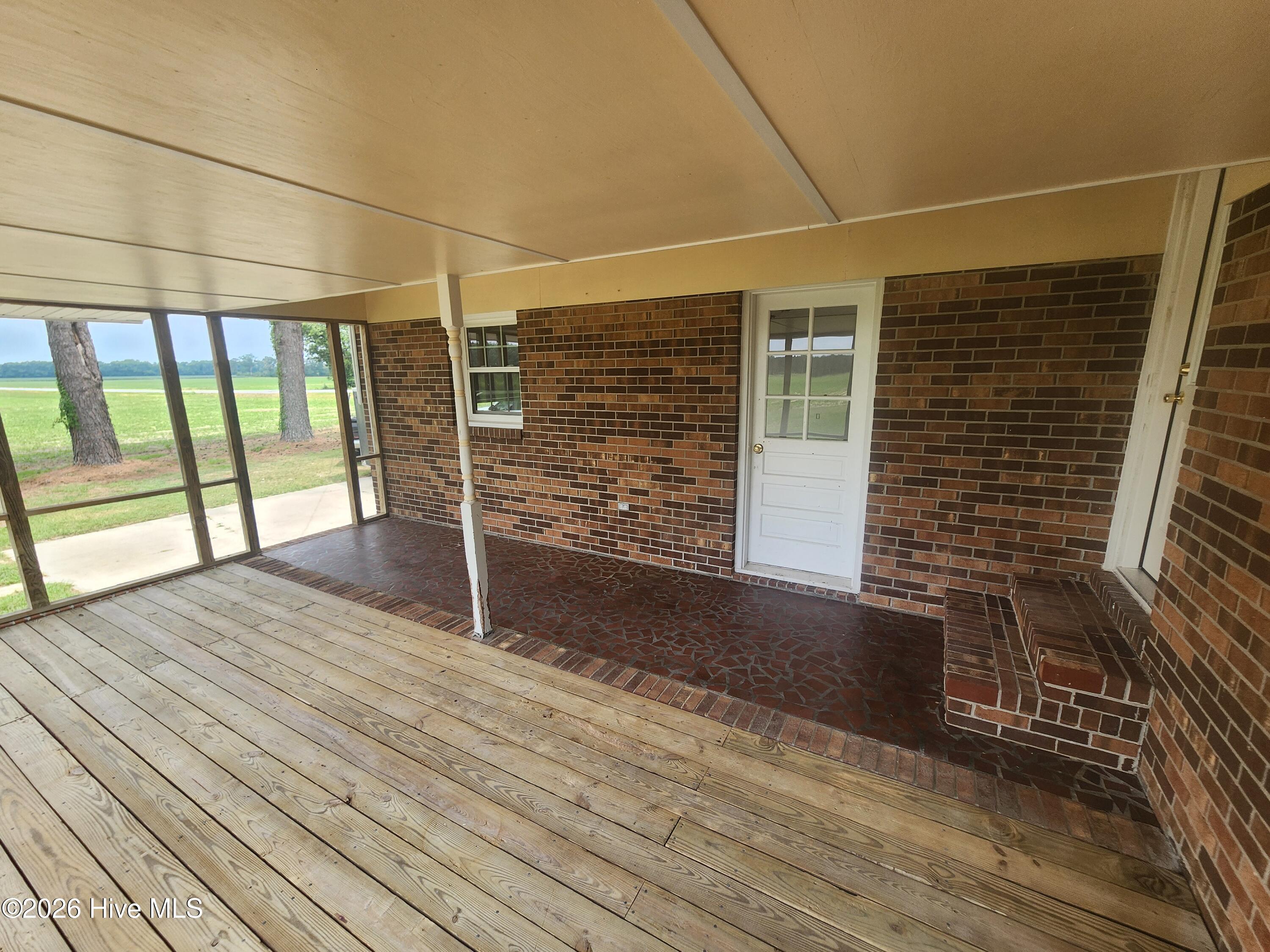 4338 Grifton Hugo Road Grifton, NC 28530 - Photo 31 of 55 Back Porch/Garage Entry
